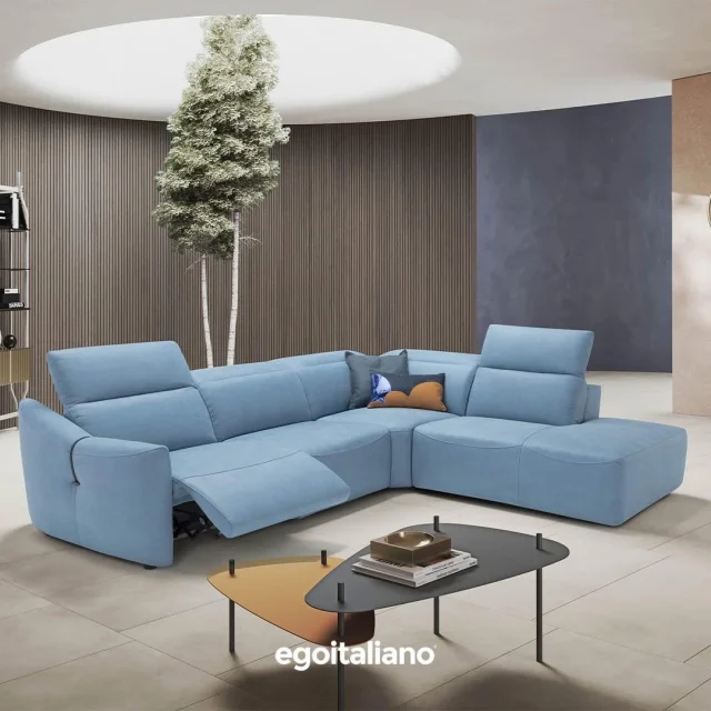 ✨ Il living dei sogni è quello che ti fa sentire un PACHA. 💆✨ Scopri il comfort e l'eleganza dei  nostri divani, ti aspettiamo da 
Abita Design, in via Nino Bixio 124, Vittoria. 🌟🛋️